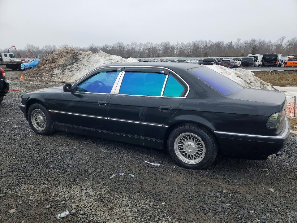 2000 BMW 740 il