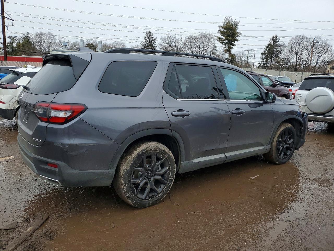 2025 Honda Pilot Touring