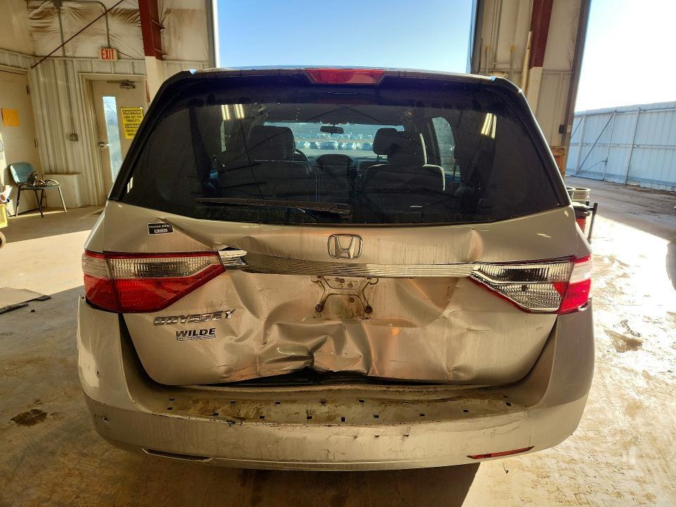 2013 Honda Odyssey lx