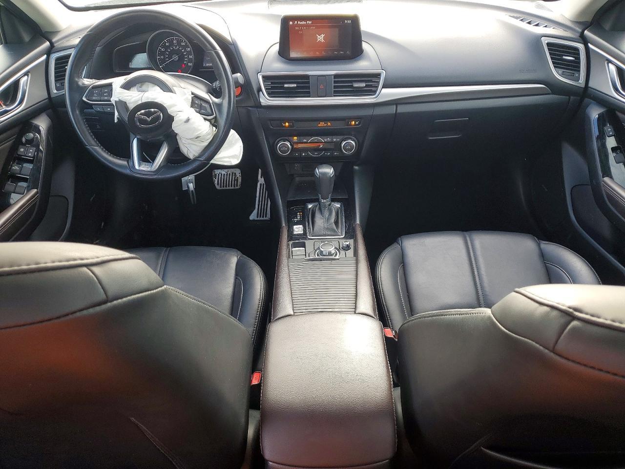 2018 Mazda 3 Touring