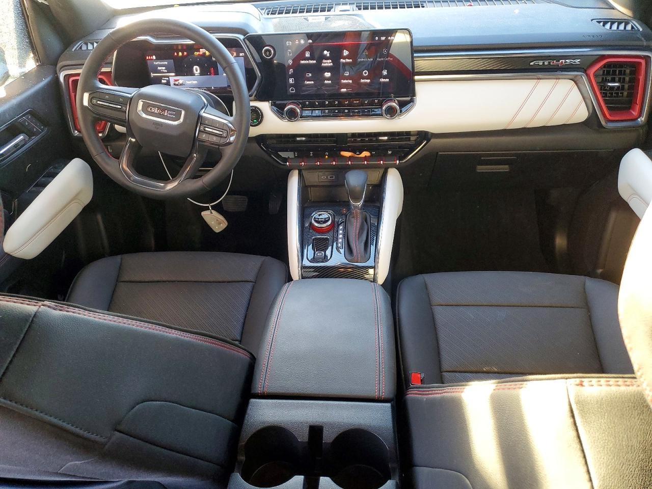 2024 GMC Canyon At4x