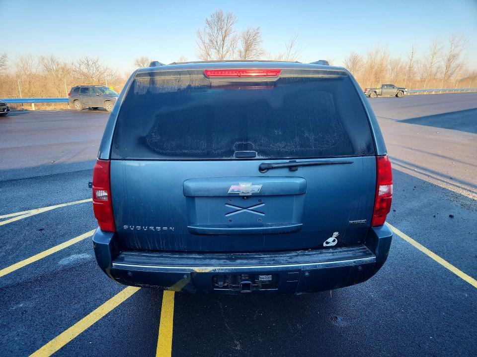 2010 Chevrolet Suburban K1500 ltz