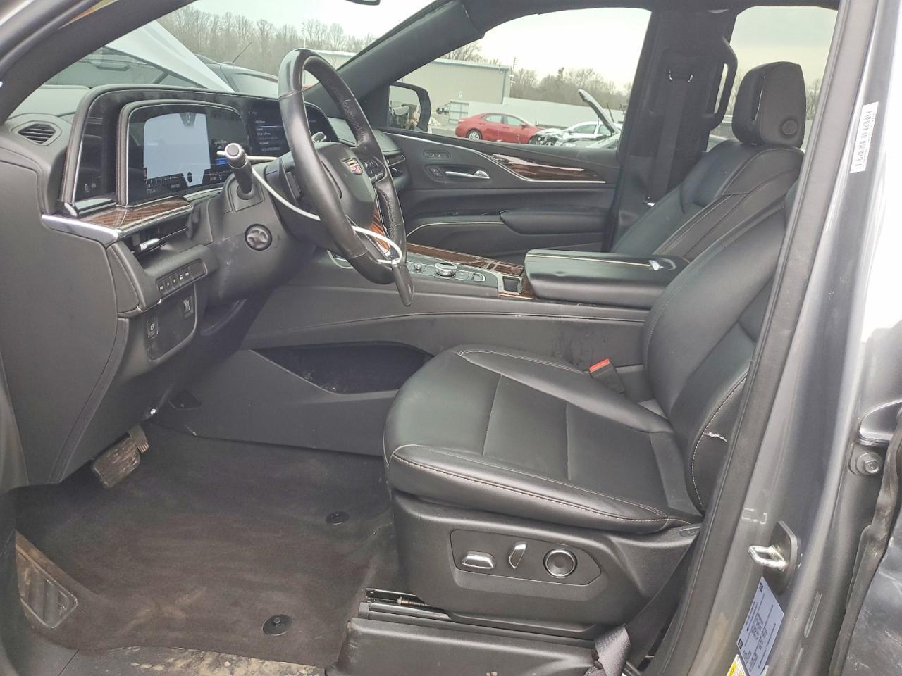 2022 Cadillac Escalade esv Luxury