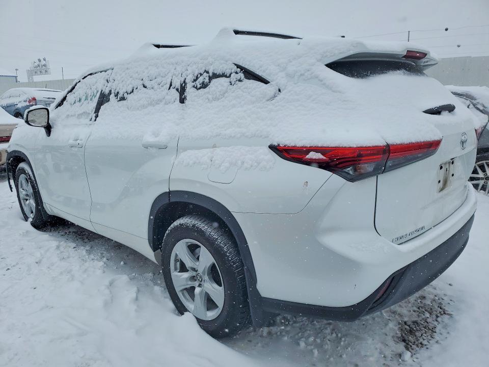 2022 Toyota Highlander l