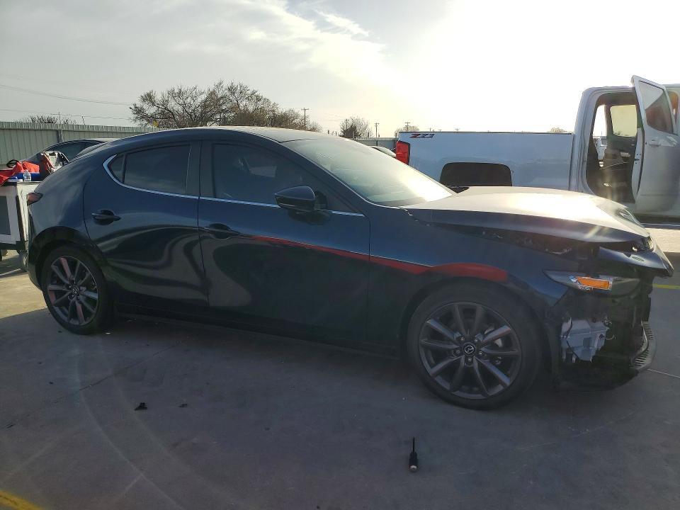 2021 Mazda 3 Preferred