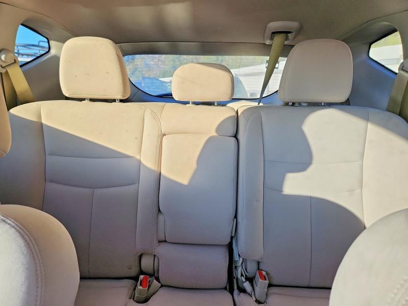 2016 Nissan Murano s