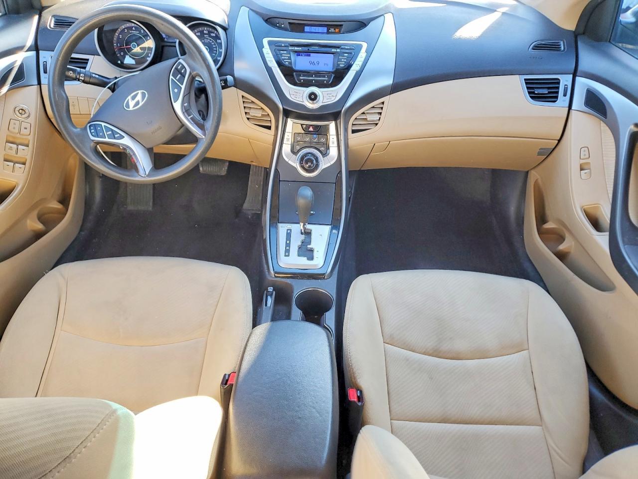 2011 Hyundai Elantra gls