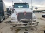 2020 Kenworth T880 Semi Truck