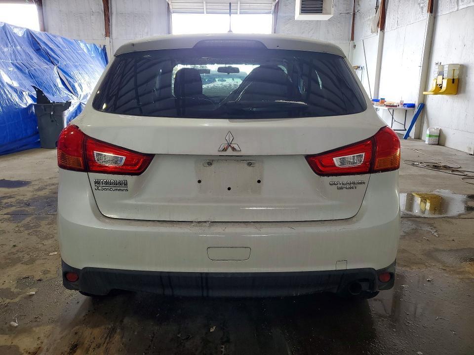 2015 Mitsubishi Outlander Sport es