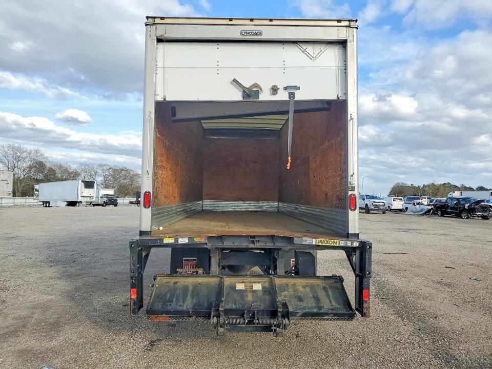 2021 Hino L6 box Truck