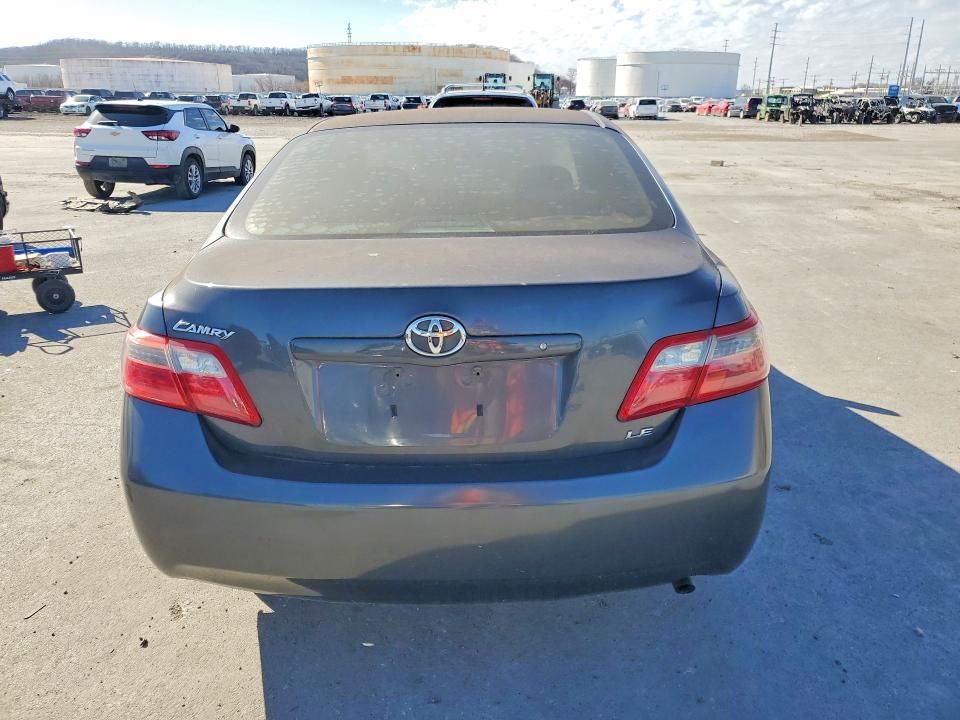 2009 Toyota Camry le