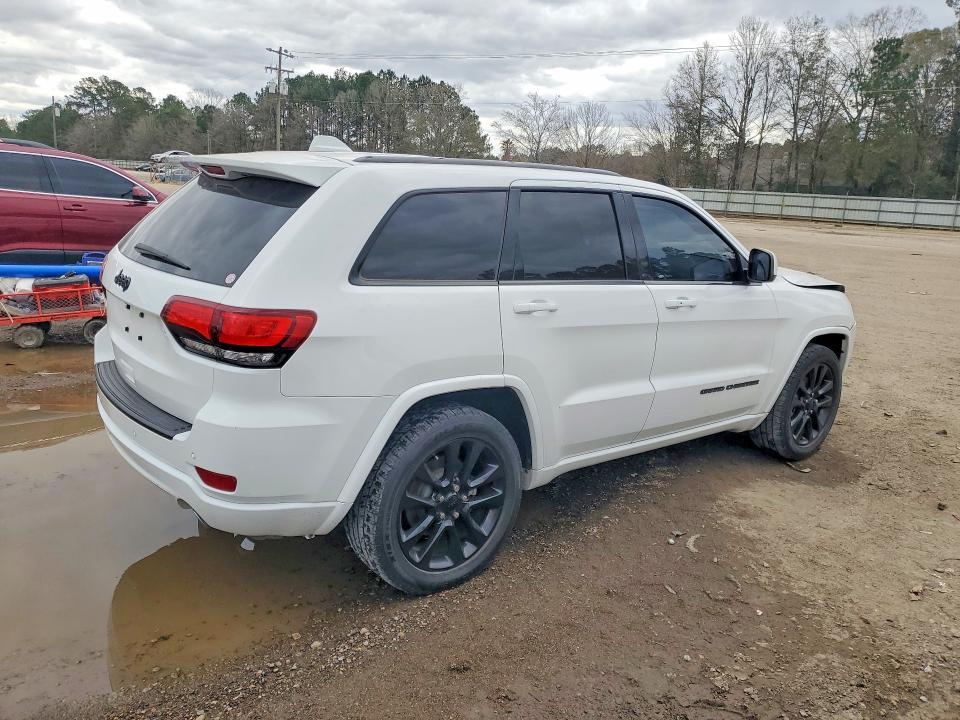 2019 Jeep Grand Cherokee Laredo
