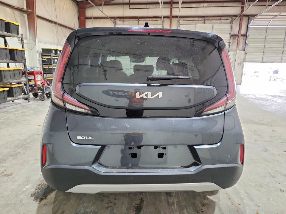 2025 KIA Soul lx