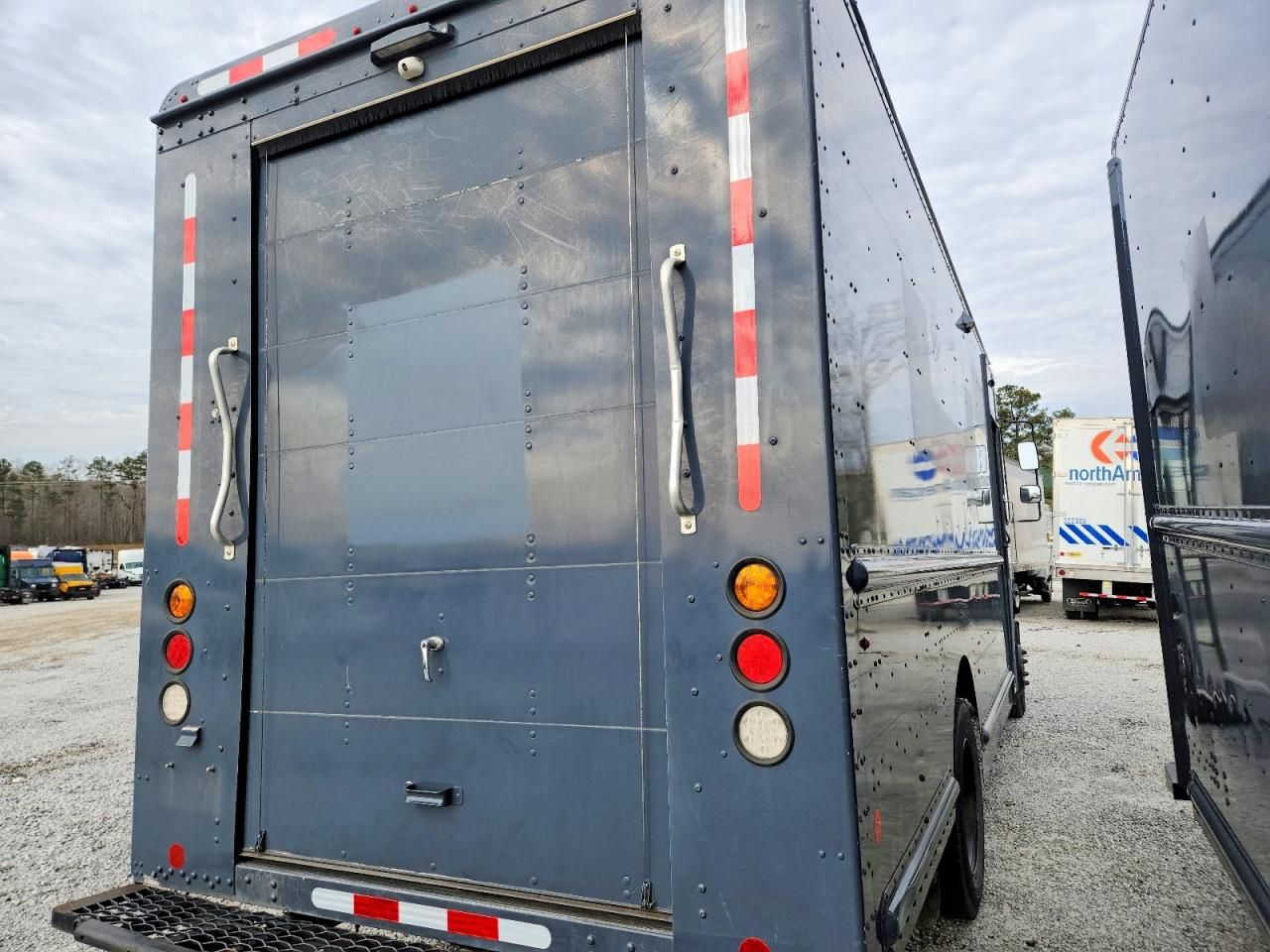 2020 Freightliner MT45 Chassis Delivery Truck