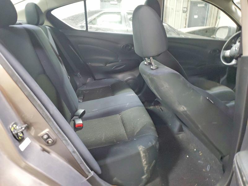 2012 Nissan Versa 1.6 s