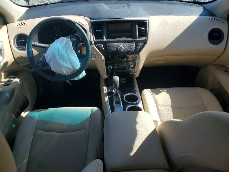 2016 Nissan Pathfinder s