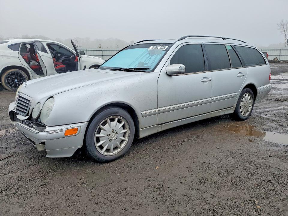 2000 Mercedes-Benz E 320