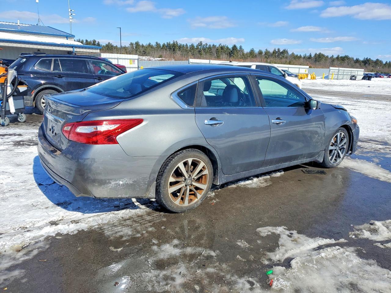2016 Nissan Altima 2.5 sr