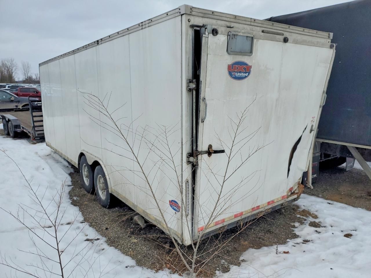 2017 United UXT-8.524TA70 Enclosed Cargo Trailer