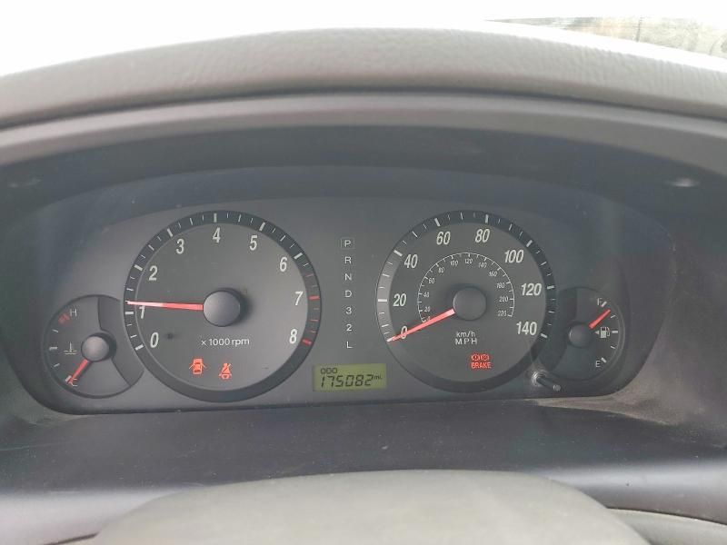 2004 Hyundai Elantra gls