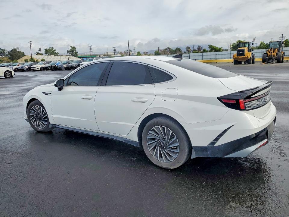 2024 Hyundai Sonata Hybrid