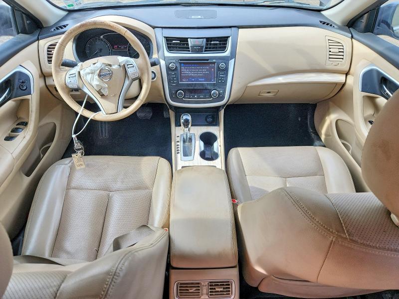 2016 Niss Altima 2.5