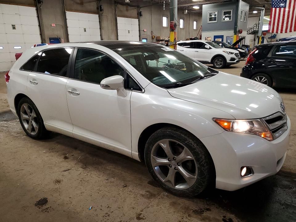2015 Toyota Venza le