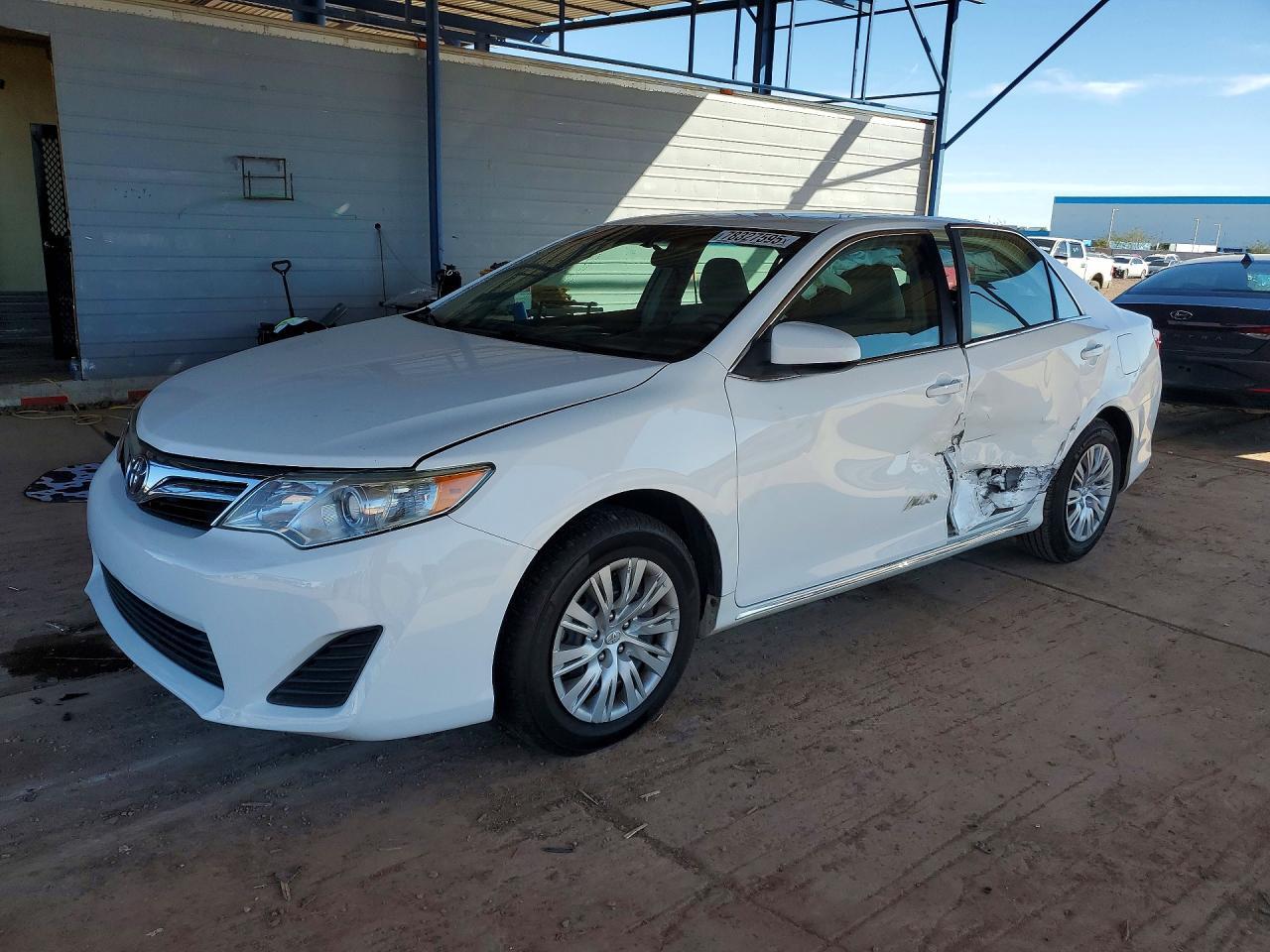 2012 Toyota Camry le
