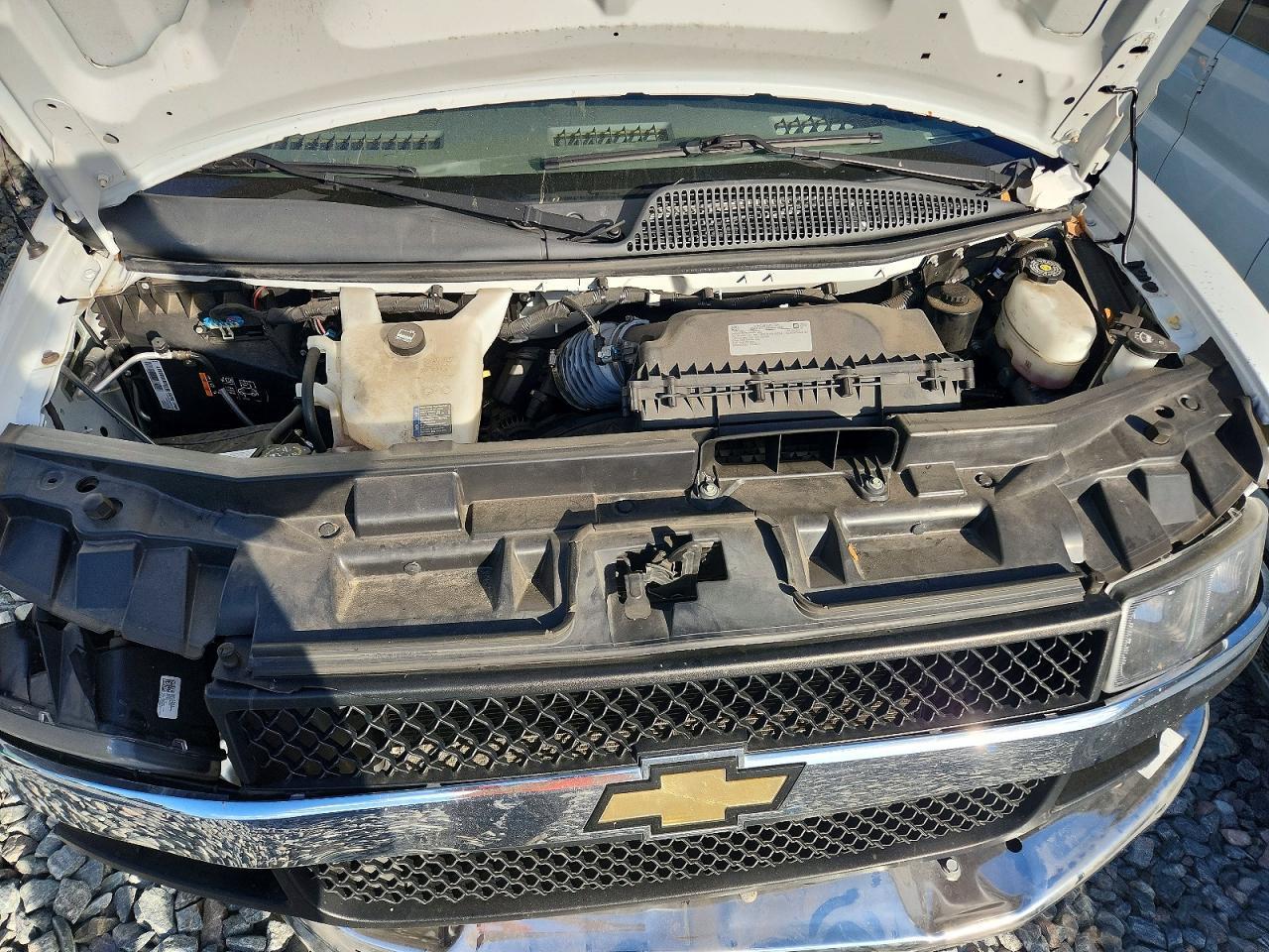 2022 Chevrolet Express G2500