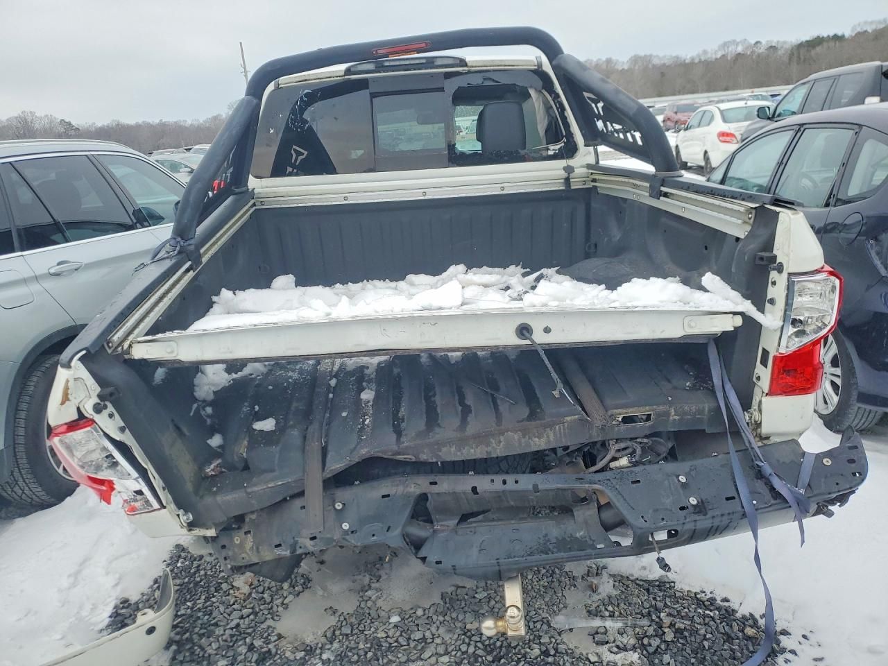 2019 Nissan Titan sv