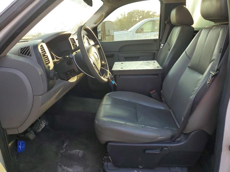 2013 Chev 1500 4X2 / Pickup