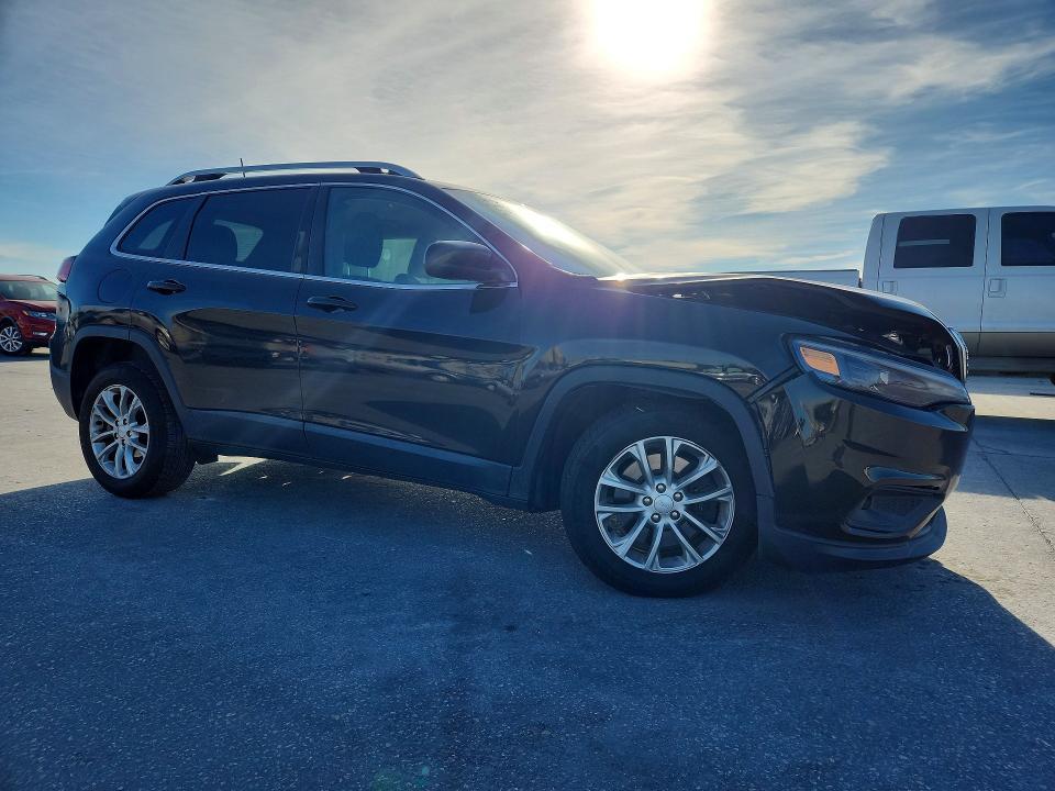 2019 Jeep Cherokee Latitude