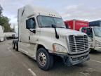 2016 Freightliner Cascadia 126 Semi Truck