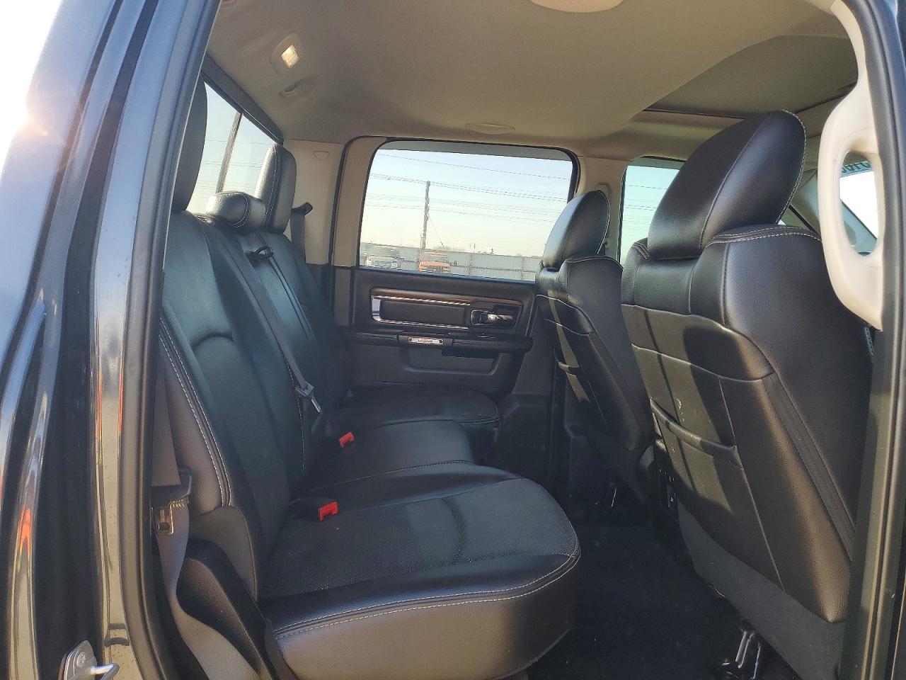 2016 Dodge 1500 Laramie