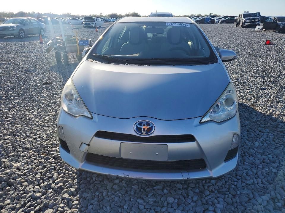 2014 Toyota Prius c