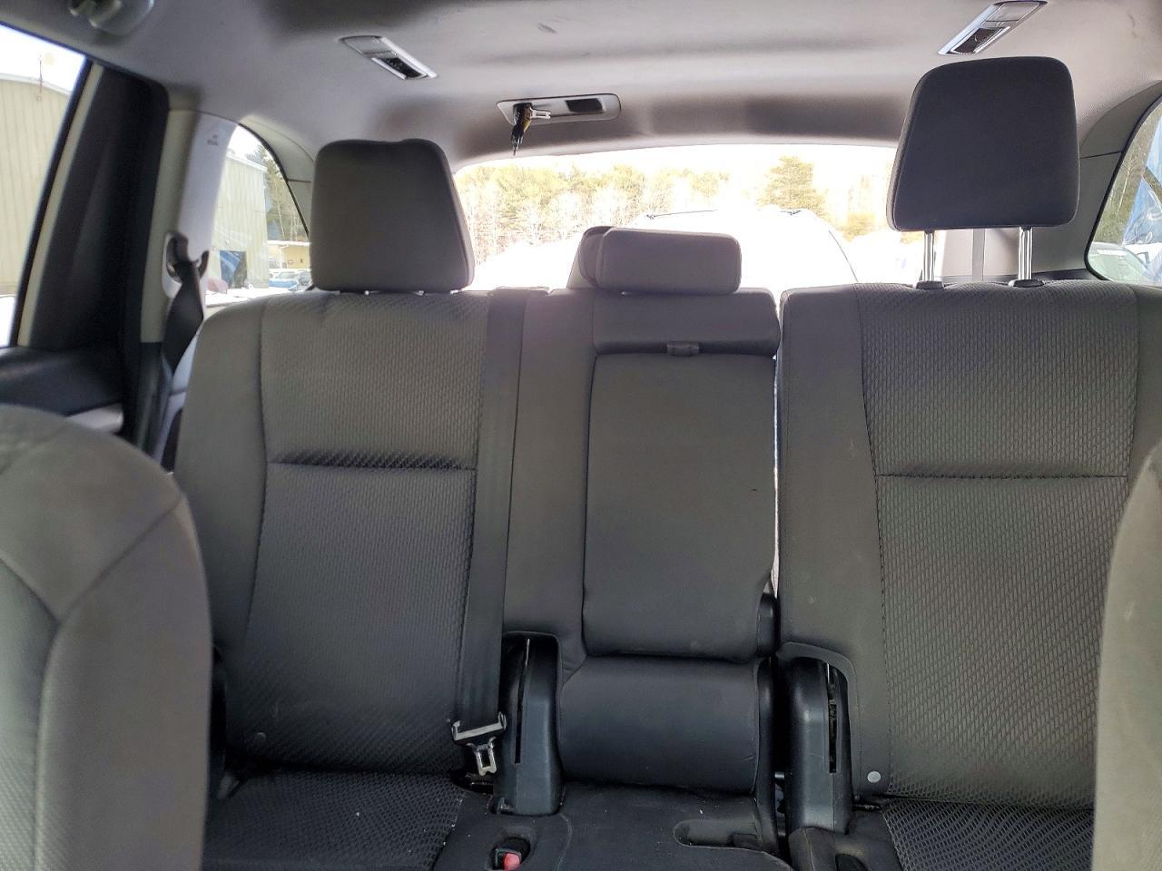 2015 Toyota Highlander le