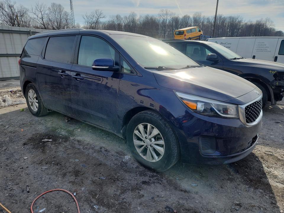 2018 KIA Sedona lx