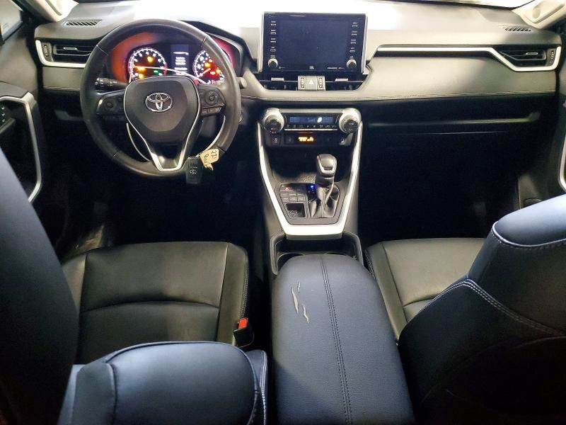 2021 Toyota Rav4 xle Premium