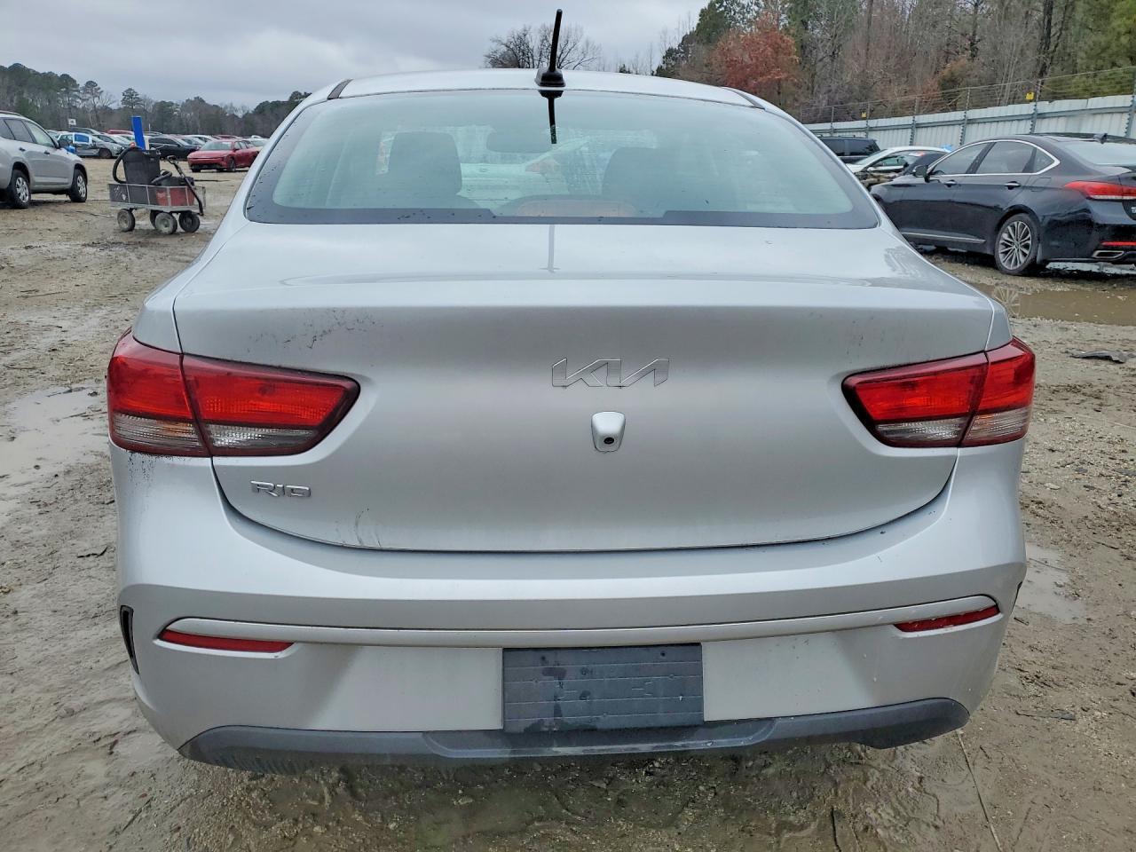 2023 KIA Rio lx