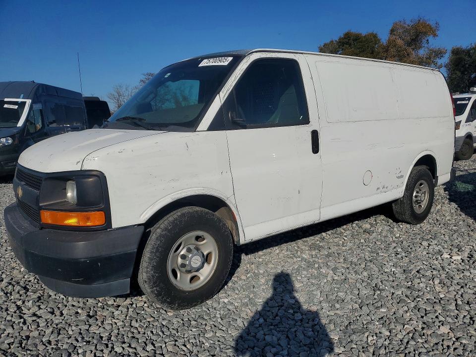 2017 Chevrolet Express G2500