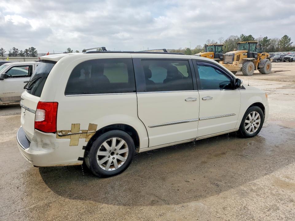2012 Chrysler Town & Country Touring l