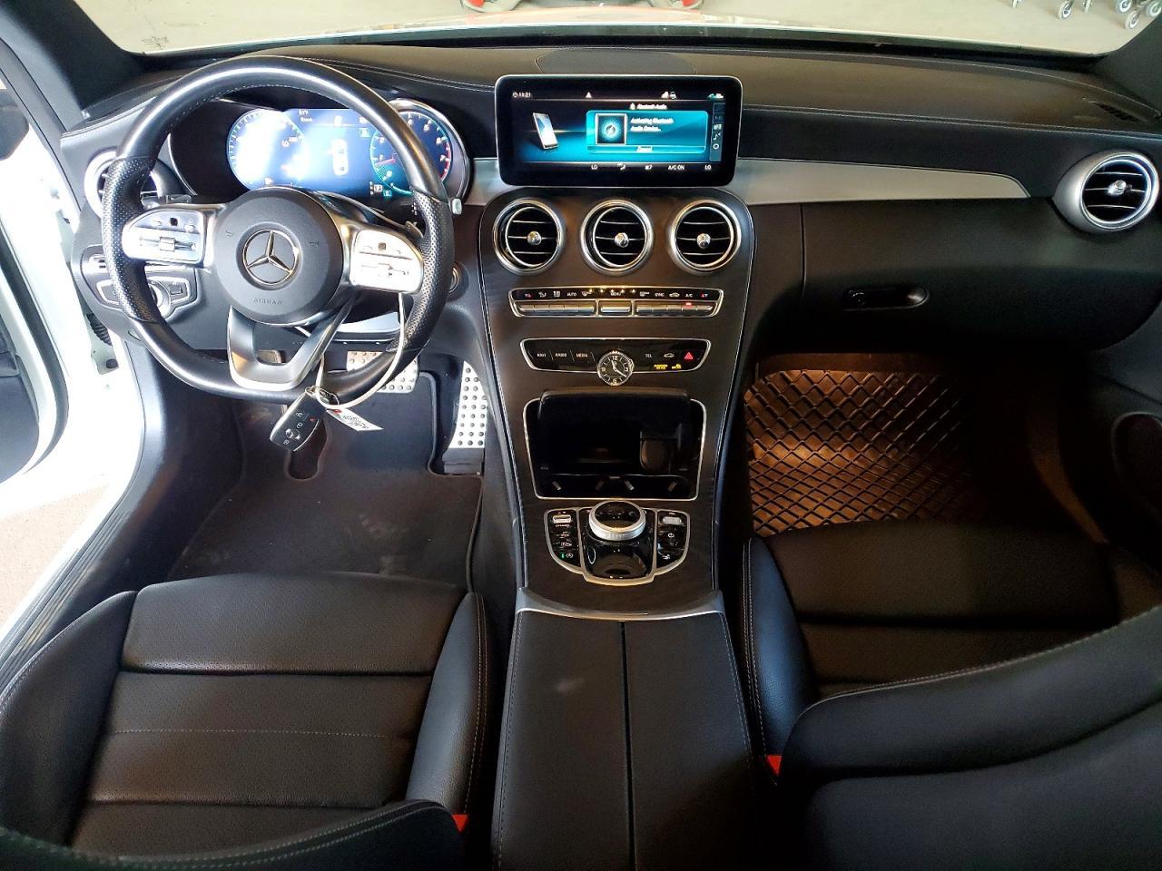 2022 Mercedes-Benz C300