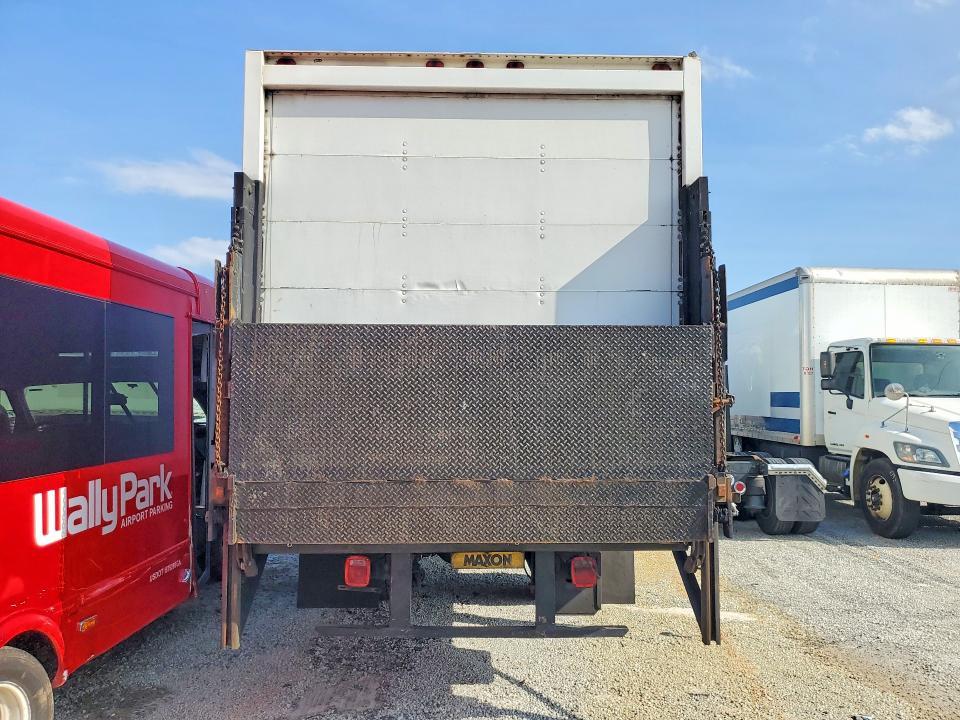 2003 International 4000 4200