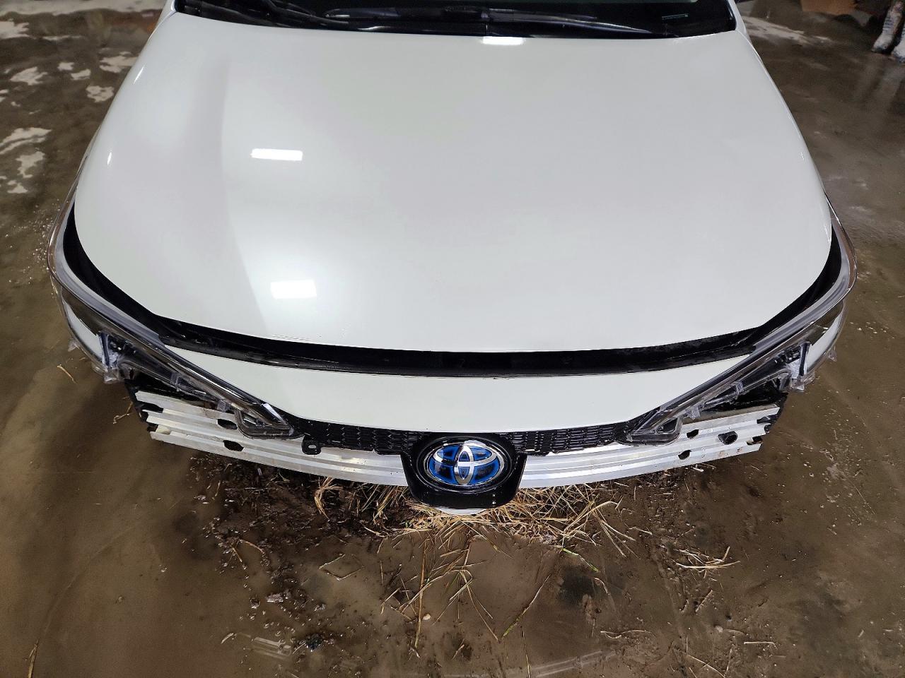 2025 Toyota Corolla Hybrid le