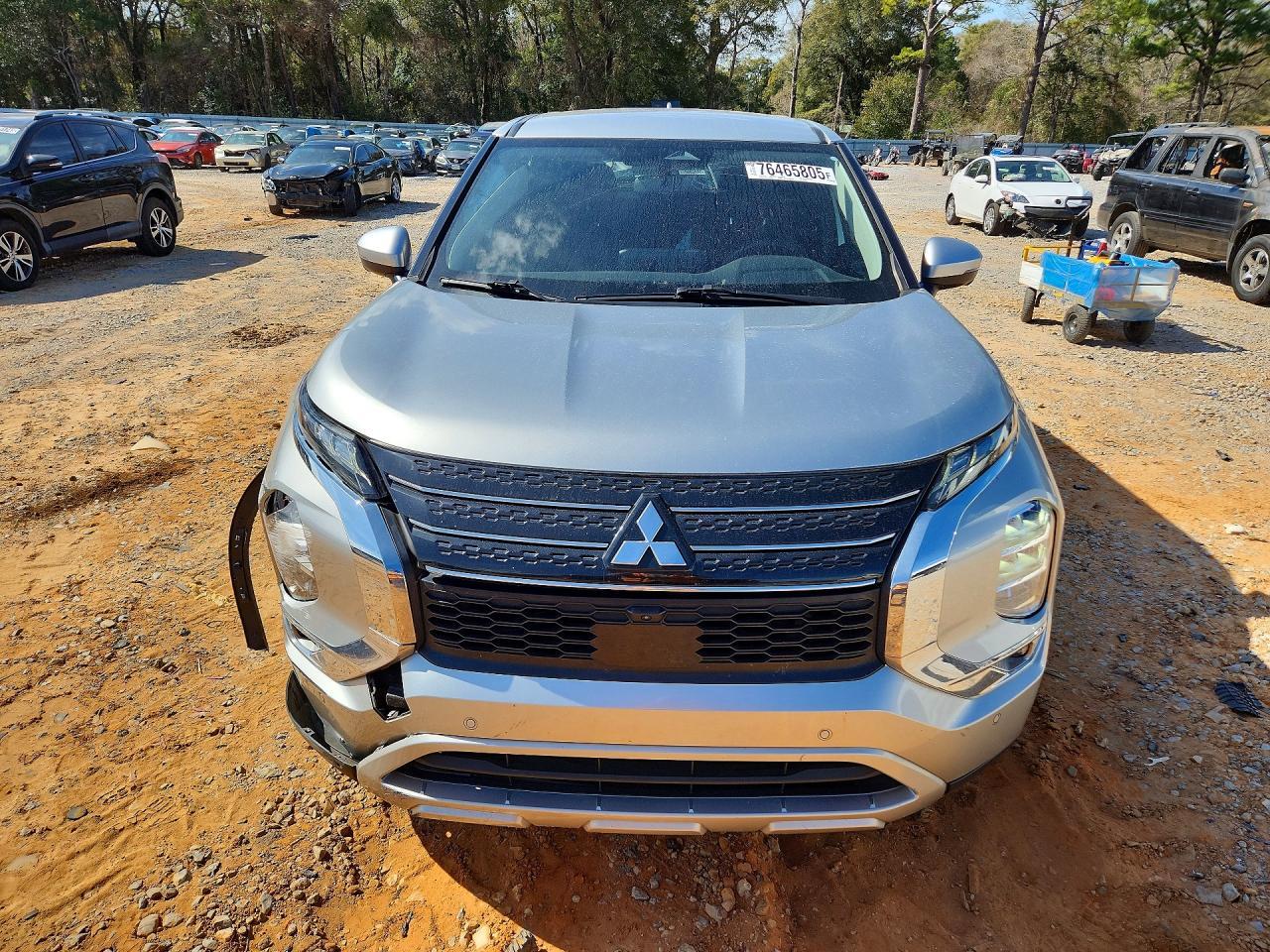 2022 Mitsubishi Outlander se