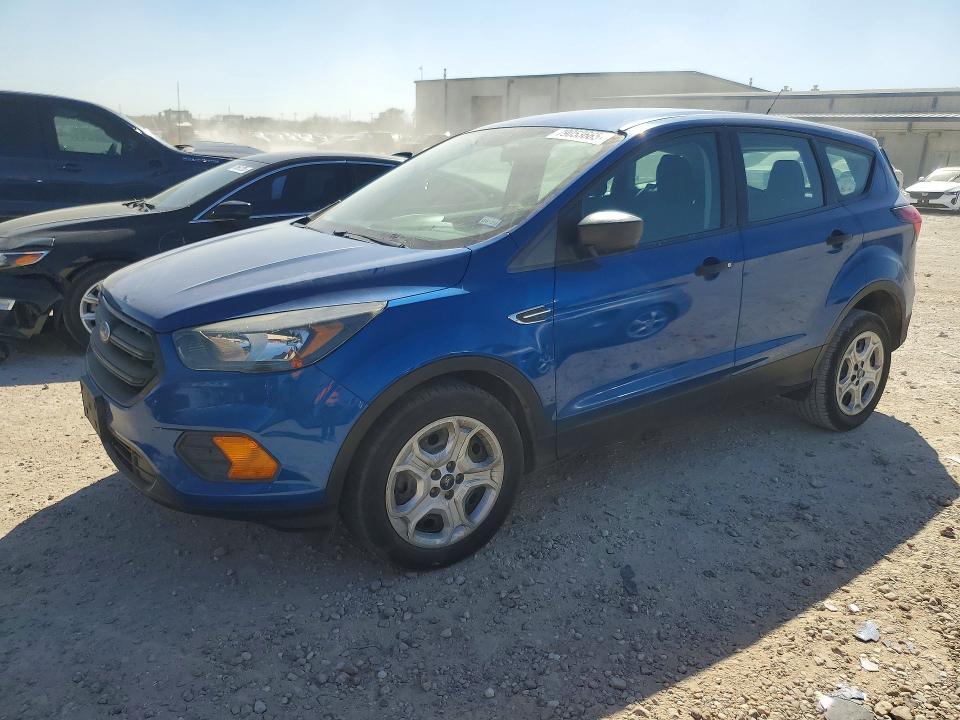 2019 Ford Escape s