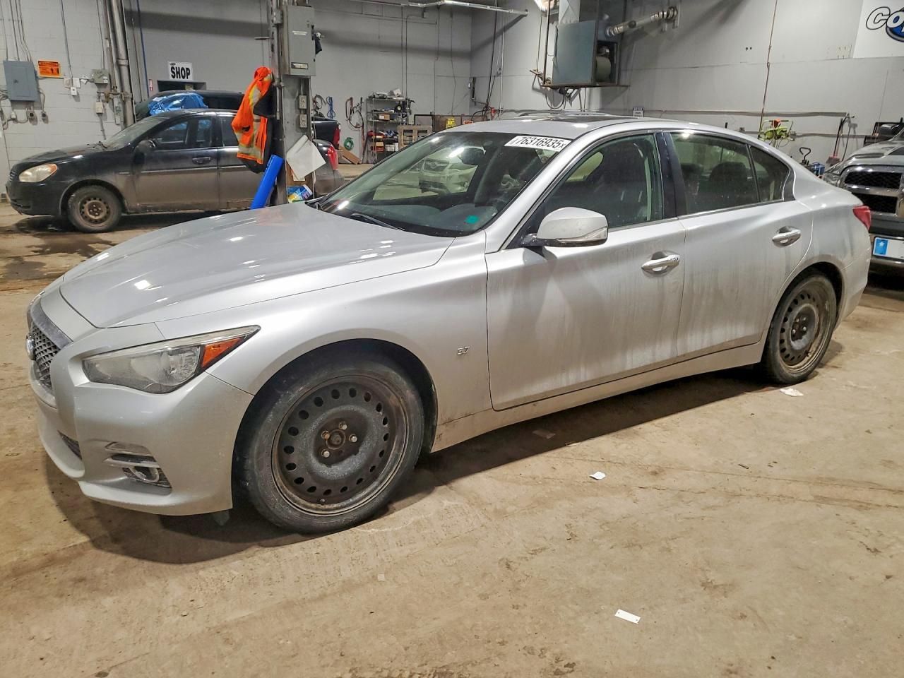 2015 Infiniti Q50 Base