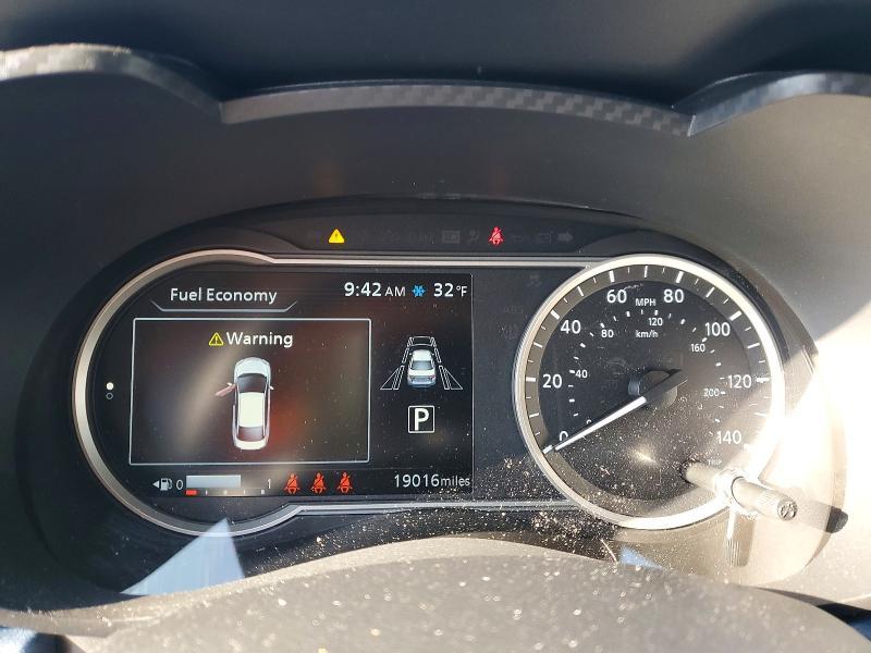 2024 Nissan Versa sv