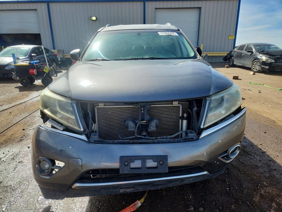 2015 Nissan Pathfinder s