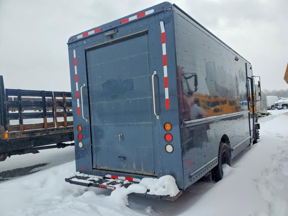 2020 Freightliner Mt 45G Delivery Truck